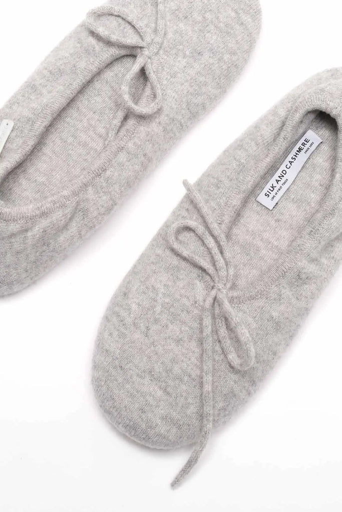 Light Gray Pure Cashmere Slippers Silk and Cashmere