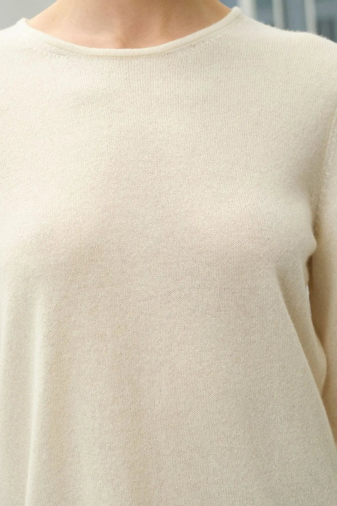 Ecru Pure Kamir Round Neck Long Sleeve Sweater Silk and Cashmere